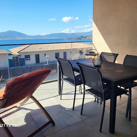 Appartement De Standing Bord De Mer Pietrosella 외부 사진